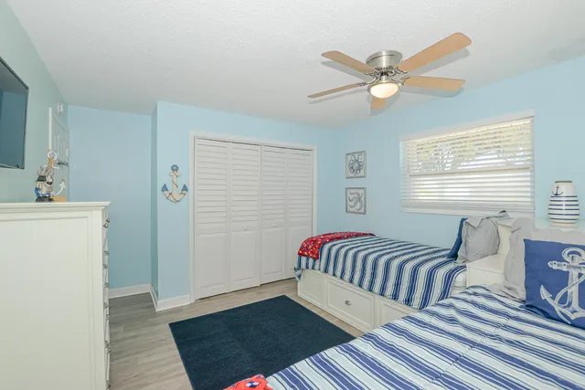 $3,800 | 110 Southwest Hideaway Place, Stuart, FL 34994