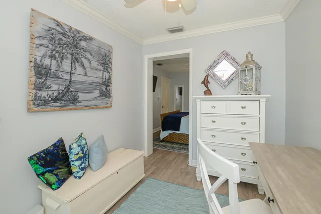 $3,800 | 110 Southwest Hideaway Place, Stuart, FL 34994