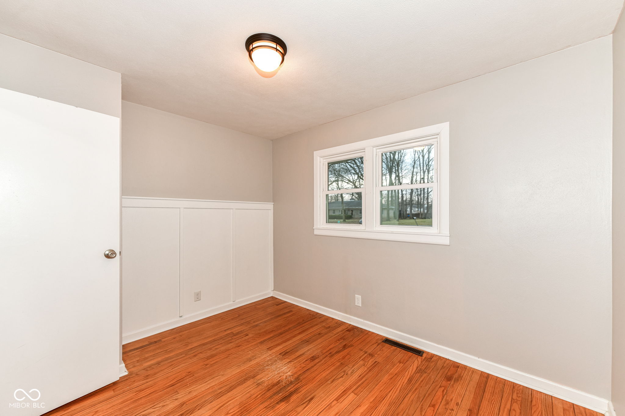 4525 Melbourne Road Indianapolis, IN 46228 - Photo 17 of 29