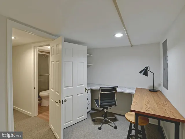 $2,500 | 2114 Cliftwood Avenue, Baltimore, MD 21213