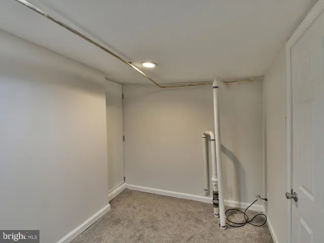 $2,500 | 2114 Cliftwood Avenue, Baltimore, MD 21213