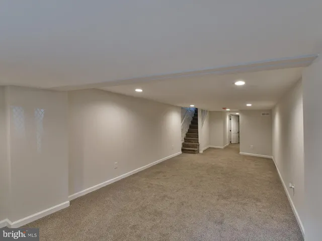 $2,500 | 2114 Cliftwood Avenue, Baltimore, MD 21213