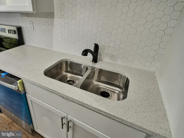 a close view of sink and tap
