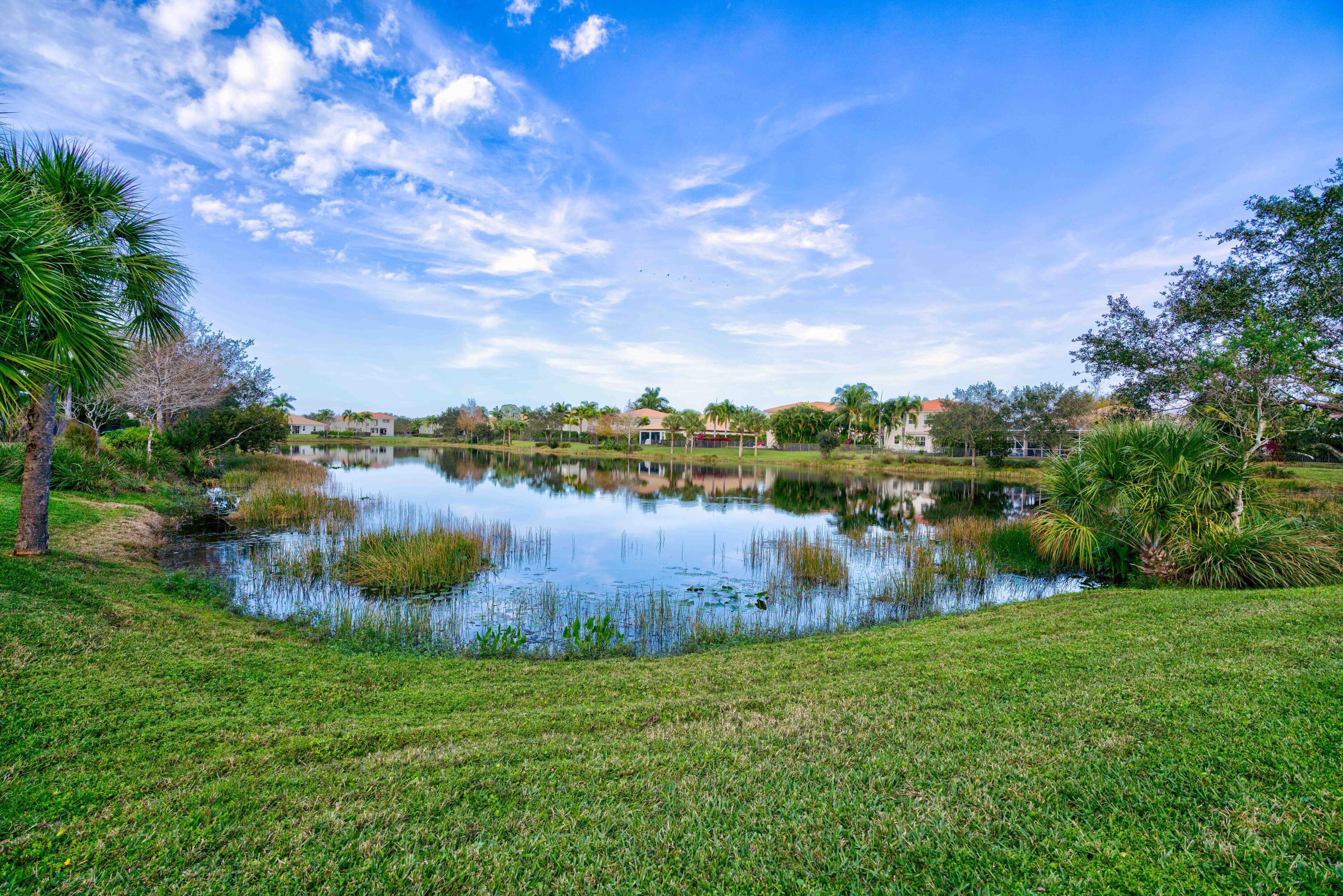 168 Umbrella Place Jupiter, FL 33458 - Photo 11 of 23 lake view