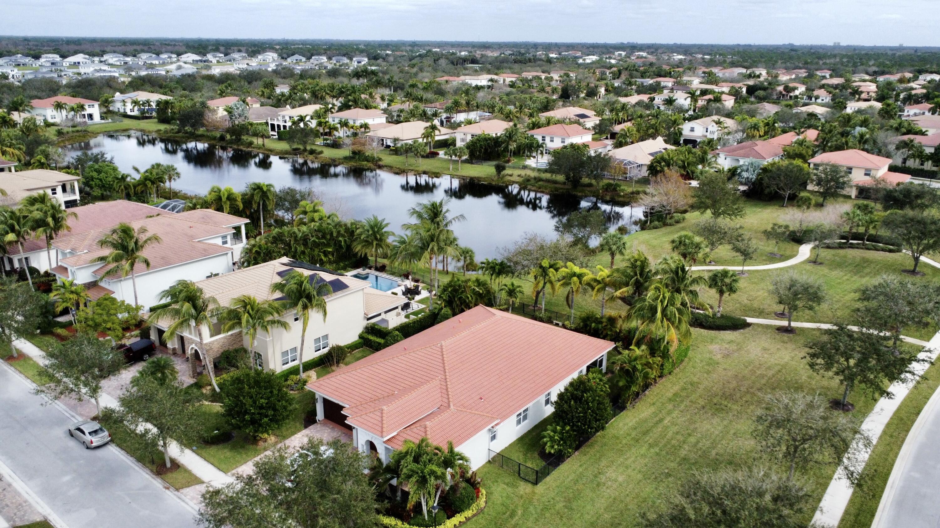 168 Umbrella Place Jupiter, FL 33458 - Photo 13 of 23 Aerial