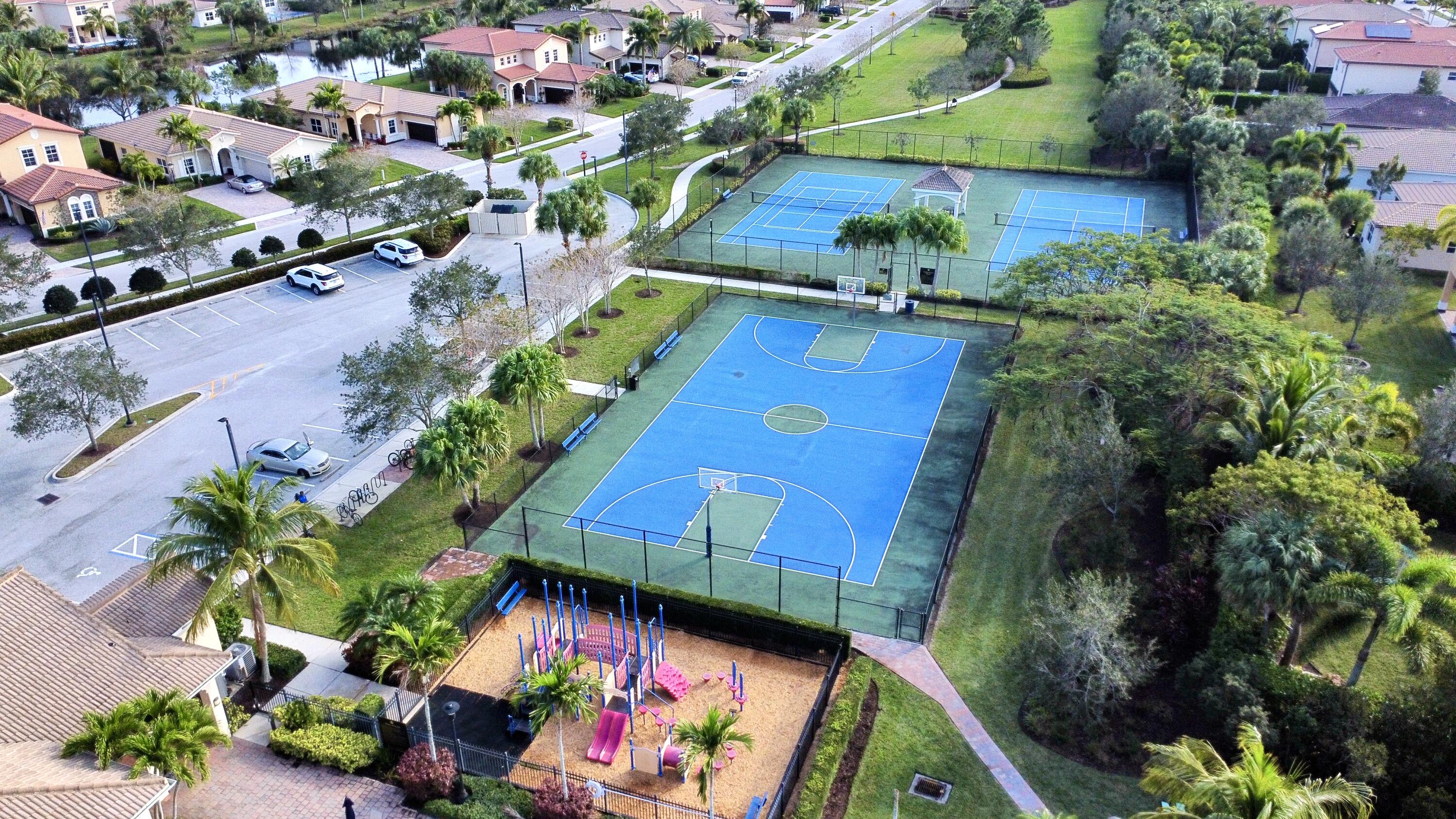 168 Umbrella Place Jupiter, FL 33458 - Photo 18 of 23 clubhouse amenities