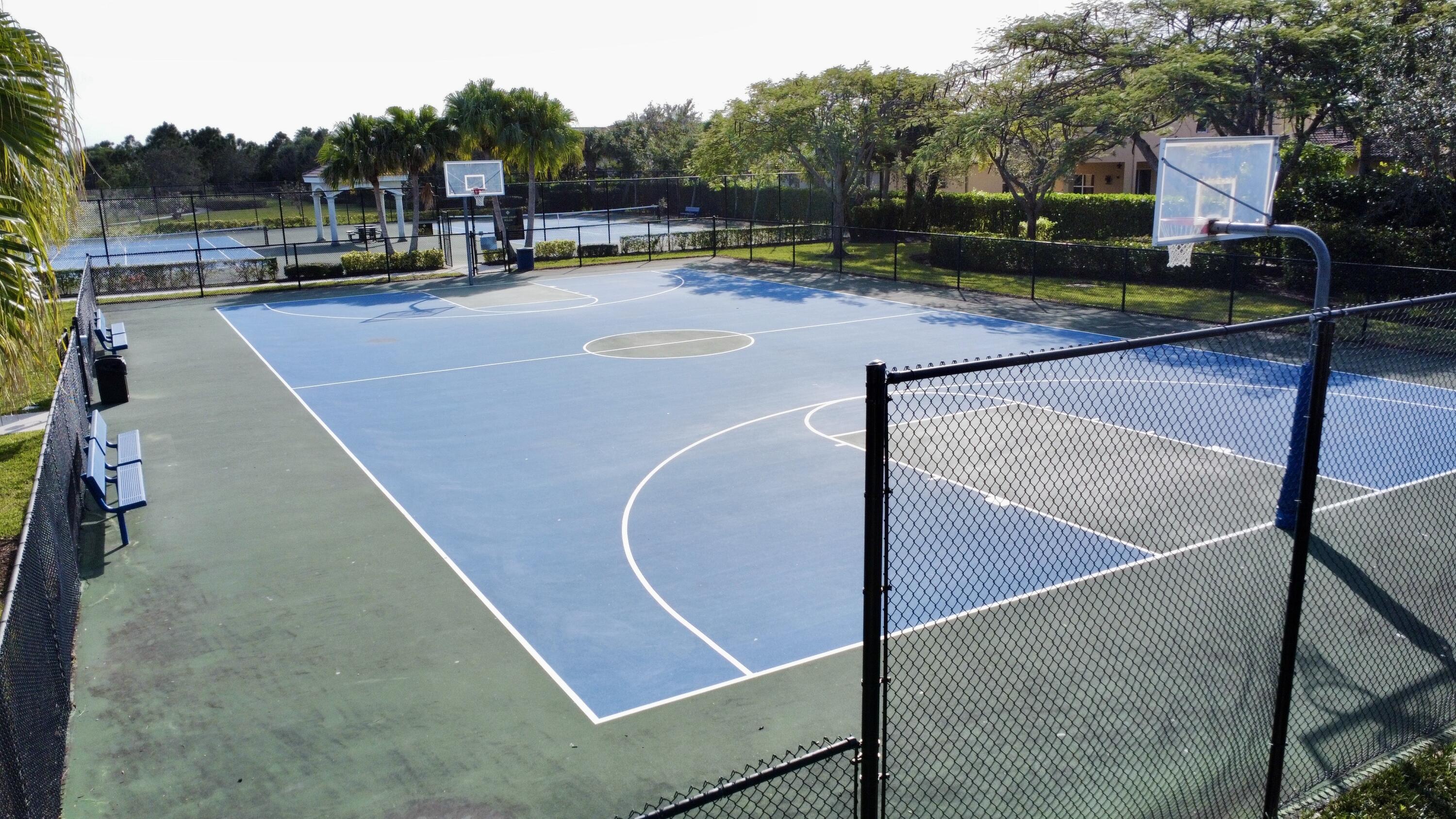 168 Umbrella Place Jupiter, FL 33458 - Photo 19 of 23 clubhouse amenities