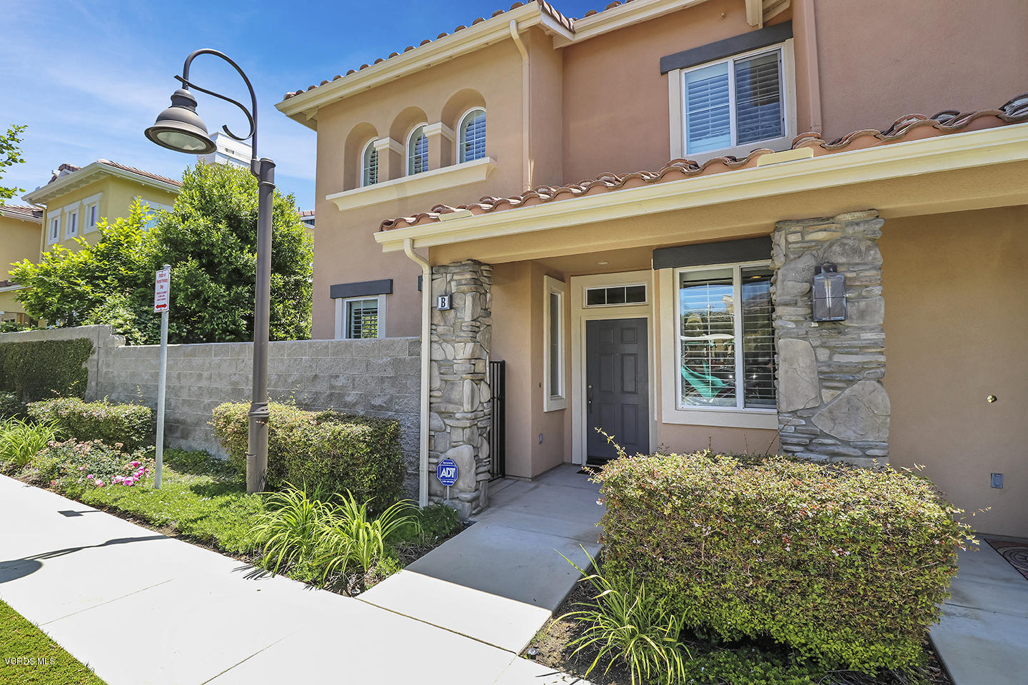 4167 Orontes Way, Unit B Simi Valley, CA 93063 - Photo 3 of 38 bFront1