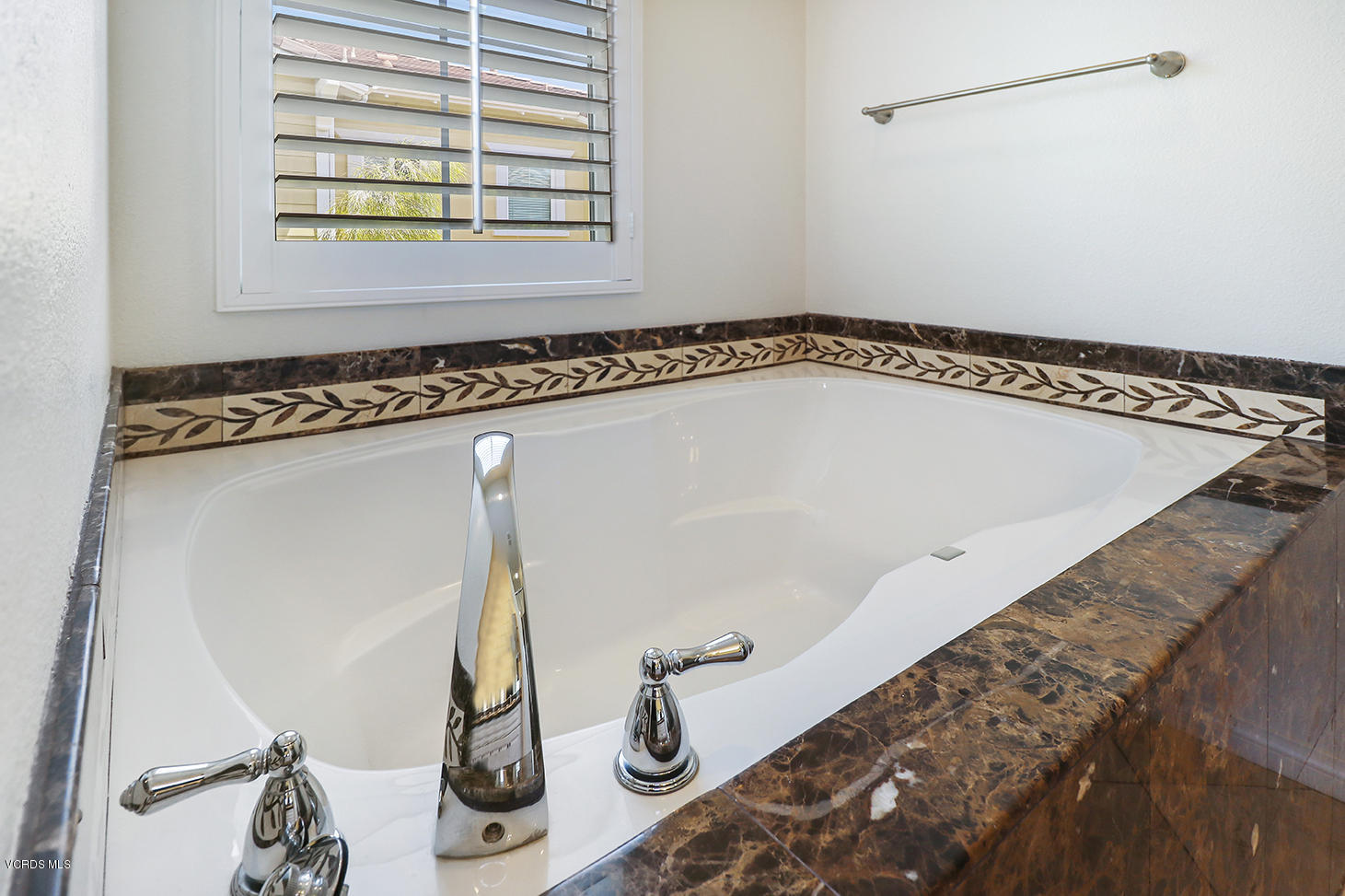 4167 Orontes Way, Unit B Simi Valley, CA 93063 - Photo 26 of 38 kMaster Suite5