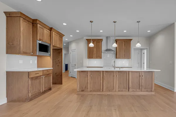 $874,900 | 2990 North 186th Street, Unit 5, Brookfield, WI 53045