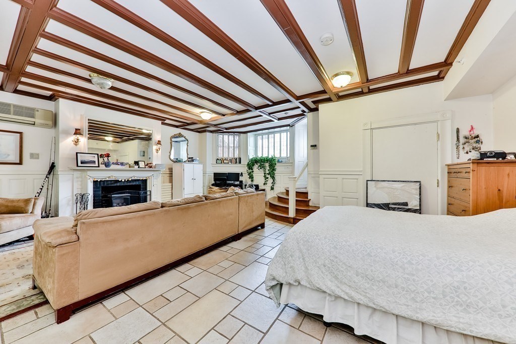 17 Bay State Road, Unit G Boston, MA 02215 - Photo 2 of 6