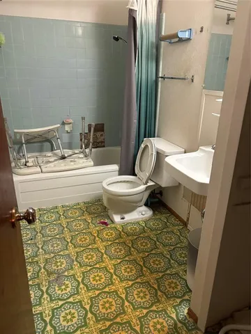 $325,000 | 14415 Ablon Drive, Farmers Branch, TX 75234