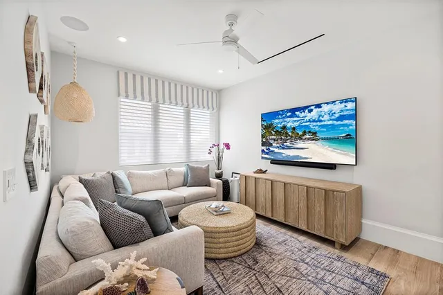 $12,995,000 | 1900 Intracoastal Drive, Fort Lauderdale, FL 33305