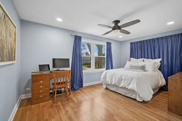 $849,900 | 3122 Sandy Lane, Glenview, IL 60026