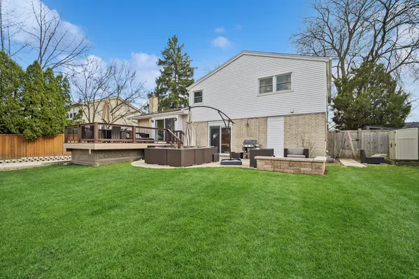 $849,900 | 3122 Sandy Lane, Glenview, IL 60026