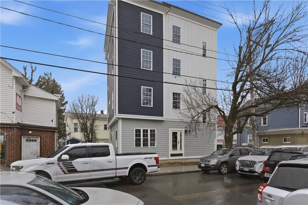 $1,750,000 | 241 Pocasset Avenue, Providence, RI 02909