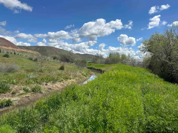 $749,000 | 1452 Weiser River Road, Weiser, ID 83672