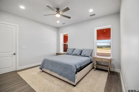 $1,495,000 | 21482 West Fm 16, Lindale, TX 75771
