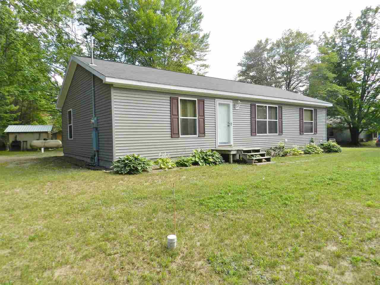 715 Thomas Road South Boardman, MI 49680 - Photo 32 of 33 1801515-31.JPG