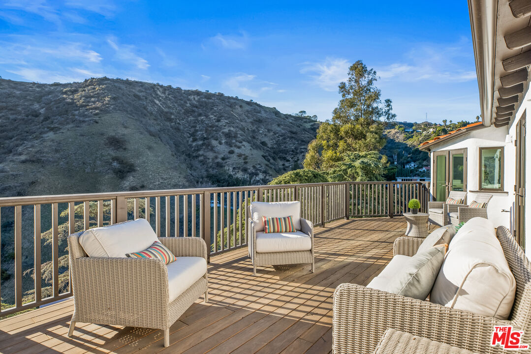 2201 Malaga Road Los Angeles, CA 90068 - Photo 32 of 51 a view of balcony with furniture