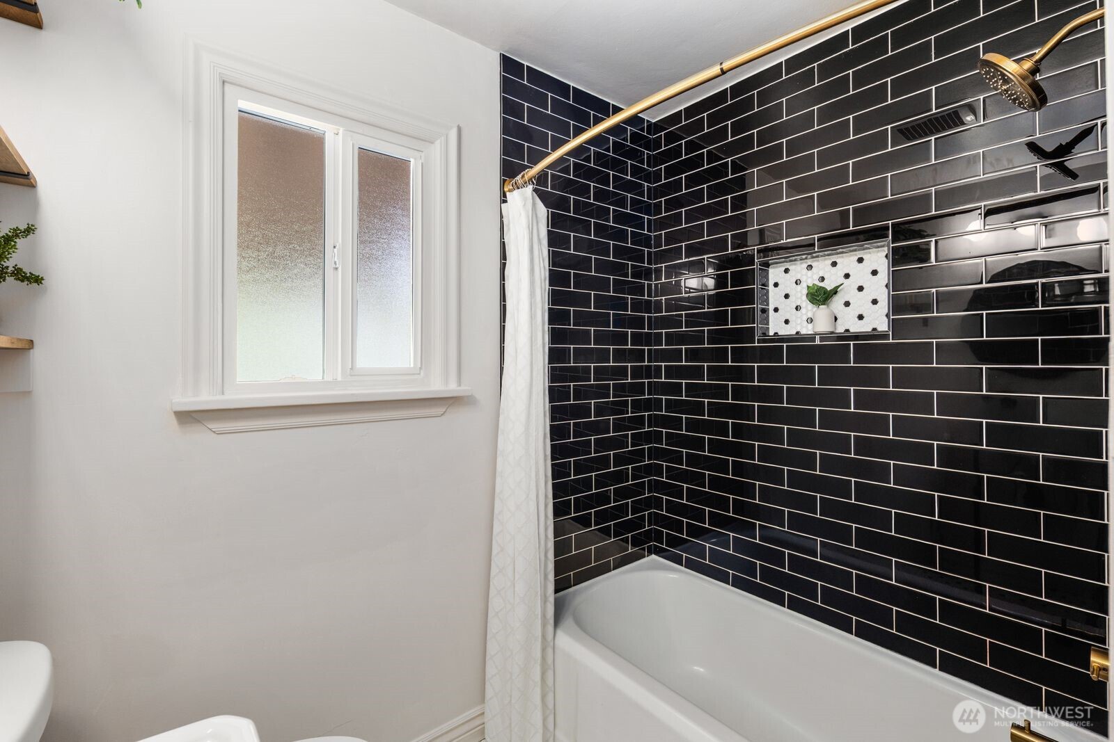 6018 Fleming Street Everett, WA 98203 - Photo 22 of 40