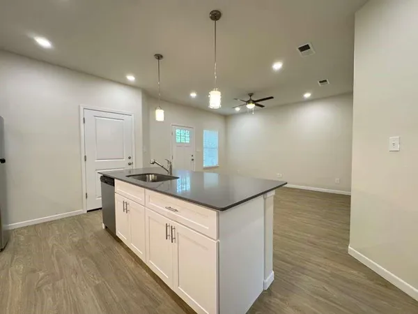 $1,850 | 1219 South Austin Street, Unit 1219, Sherman, TX 75090