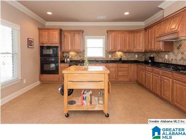 509 Twin Creek Road Birmingham, AL 35226 - Photo 17 of 32