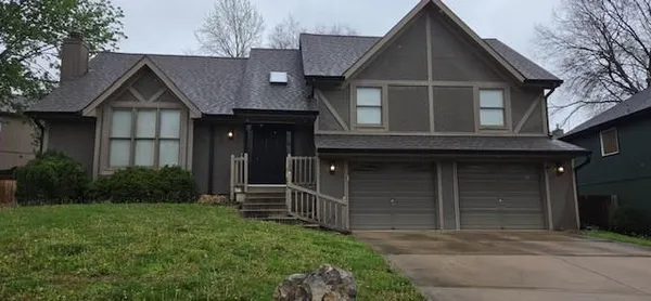 $395,000 | 14611 Killarney Lane, Smithville, MO 64089