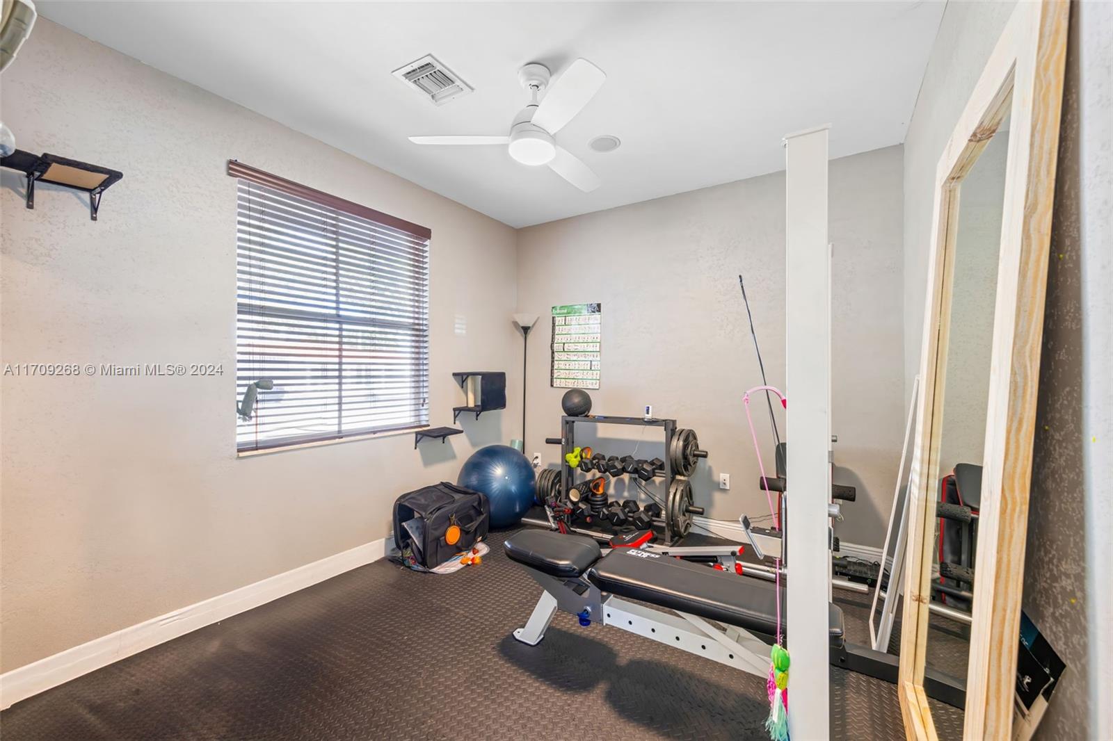 6410 Southwest 33rd Street Miami, FL 33155 - Photo 17 of 28 Gallery Image 17