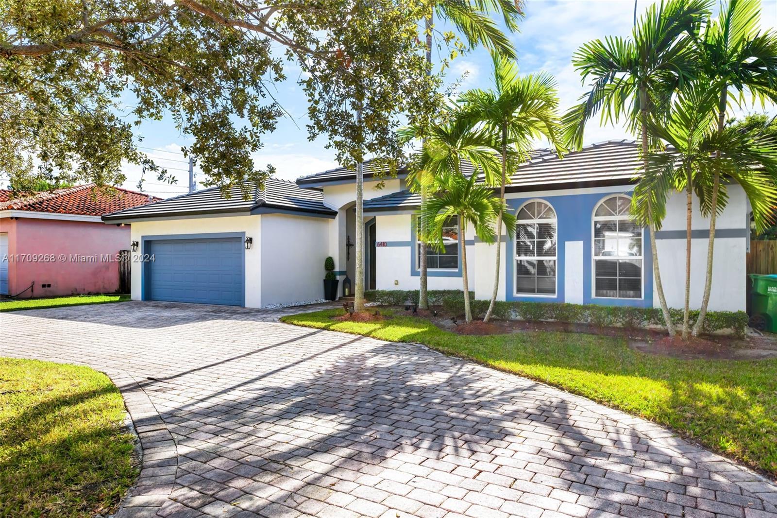 6410 Southwest 33rd Street Miami, FL 33155 - Photo 5 of 28 Gallery Image 5