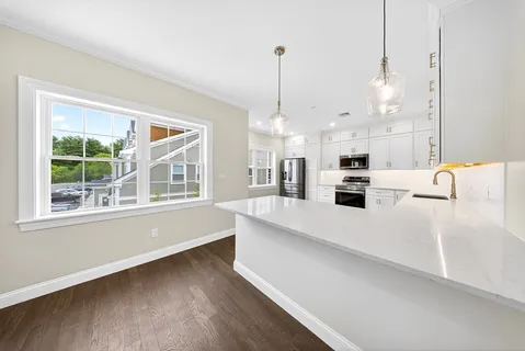 $875,000 | 2 Proprietors Drive, Unit 25, Marshfield, MA 02050