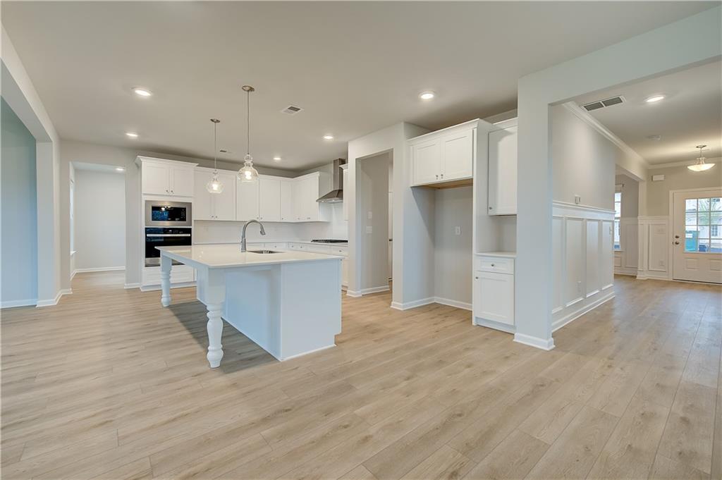 608 Button Grove Hampton, GA 30228 - Photo 9 of 34