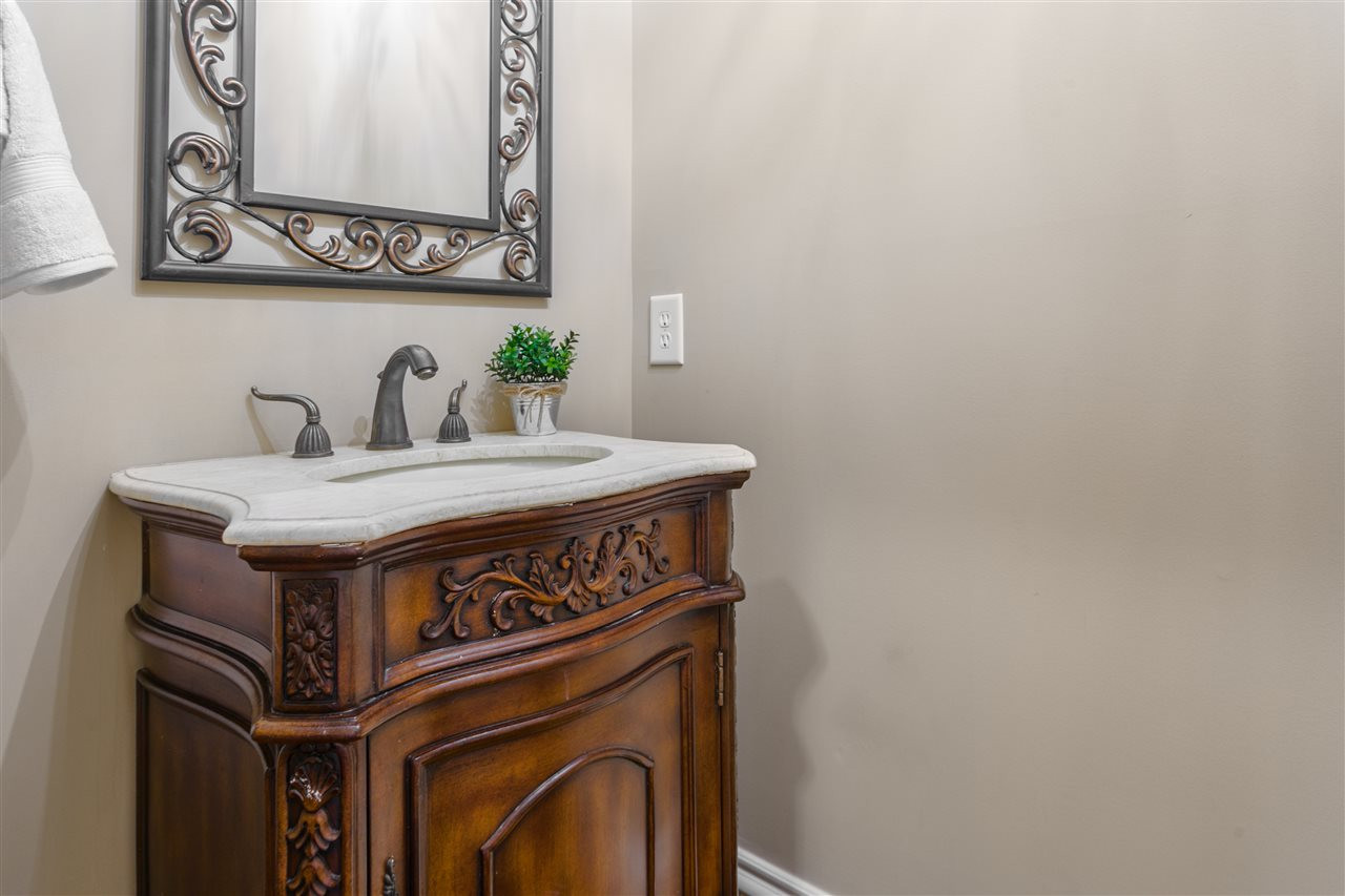 1040 Quiet Ridge Circle Raleigh, NC 27614 - Photo 15 of 30 Powder Bathroom