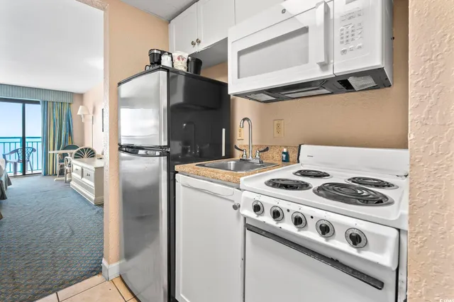 $84,000 | 2207 South Ocean Boulevard, Unit 706, Myrtle Beach, SC 29577