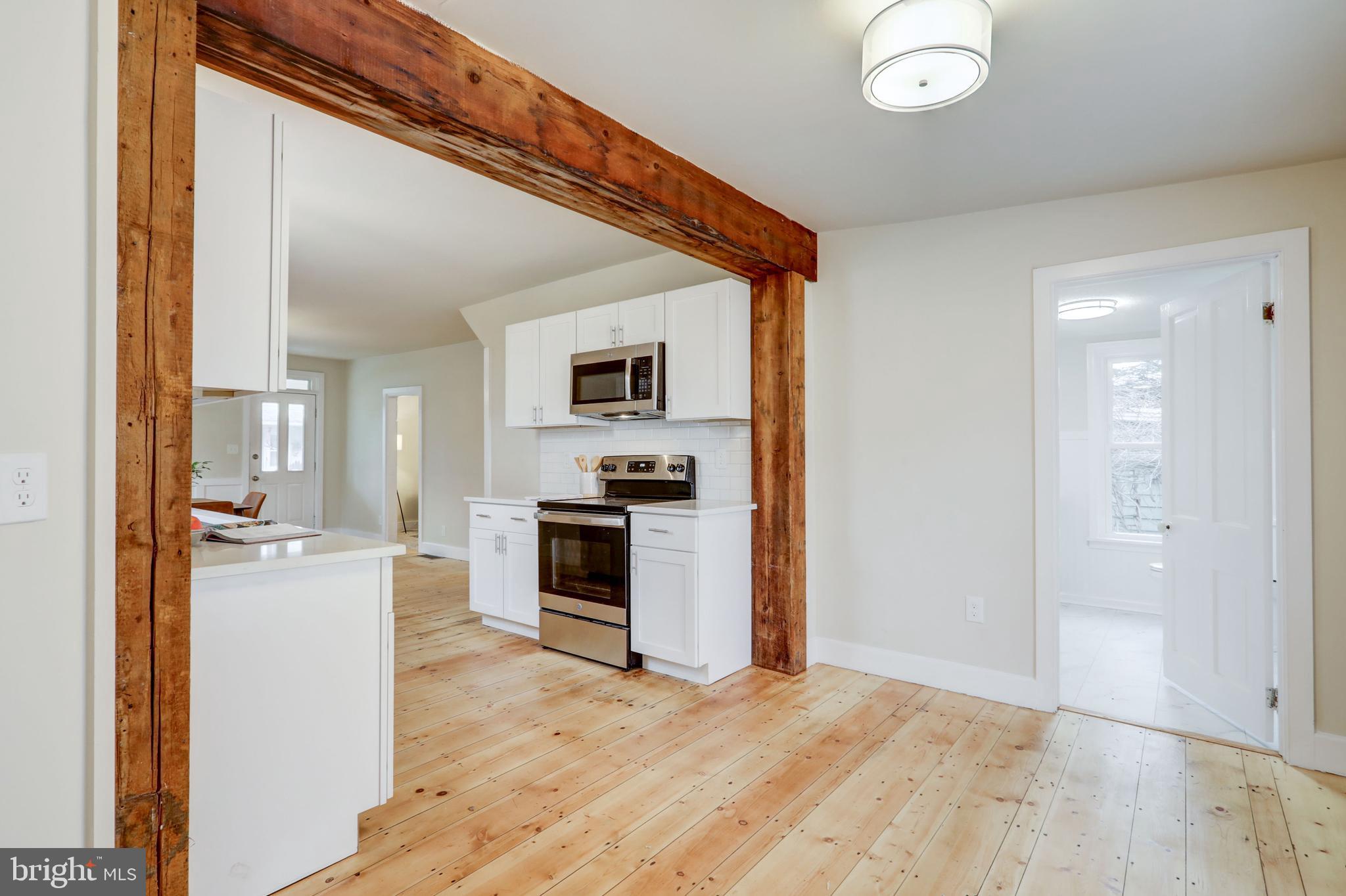 960 Maple Street Lititz, PA 17543 - Photo 13 of 42 Gallery Image 13