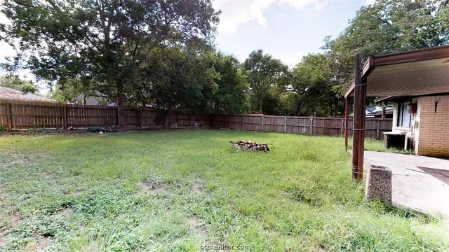 $2,200 | 1418 Magnolia Drive, College Station, TX 77840