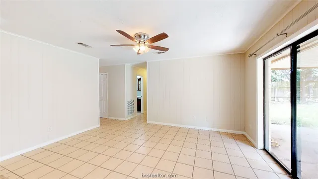 $2,200 | 1418 Magnolia Drive, College Station, TX 77840