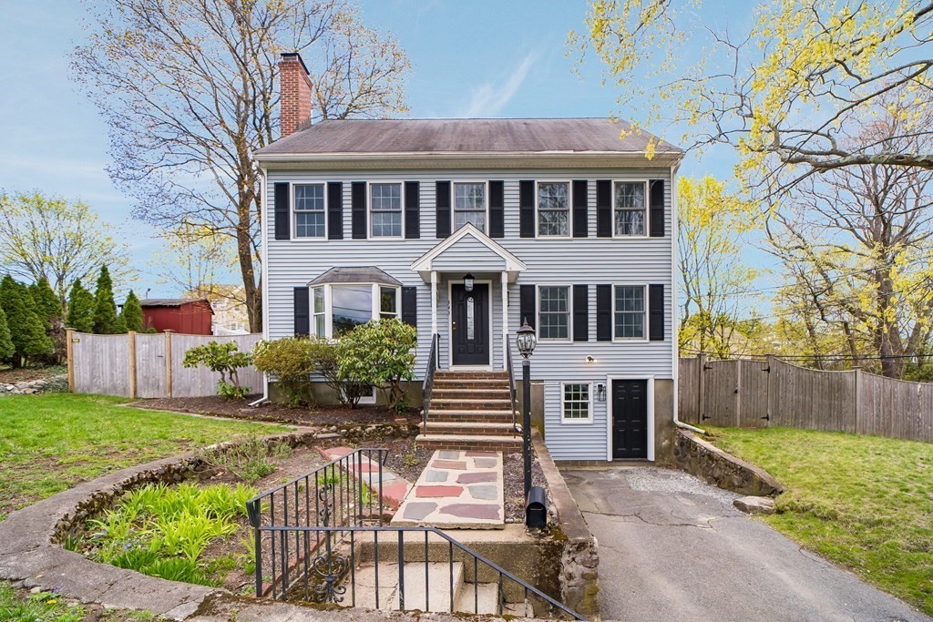 343 South Street Reading, MA 01867 - Photo 1 of 36