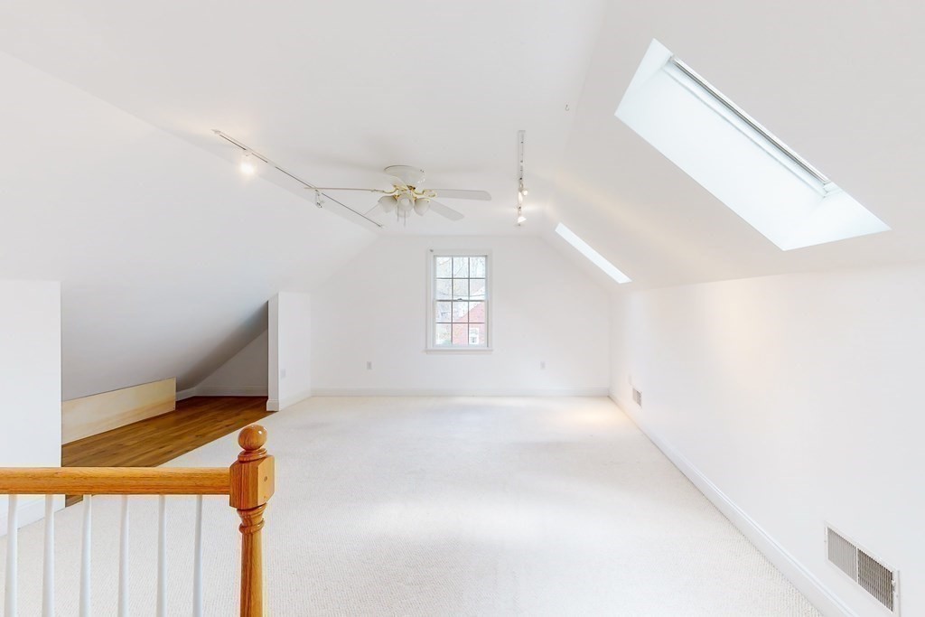 343 South Street Reading, MA 01867 - Photo 26 of 36