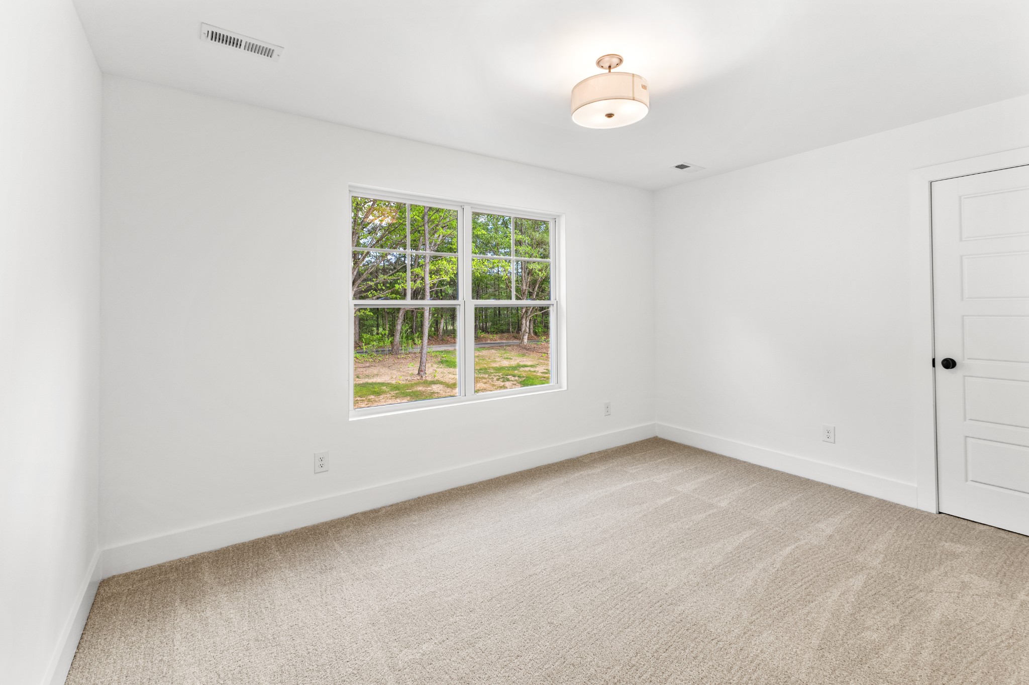 1013 Walnut Grove Road Dickson, TN 37055 - Photo 25 of 38 an empty room with a window