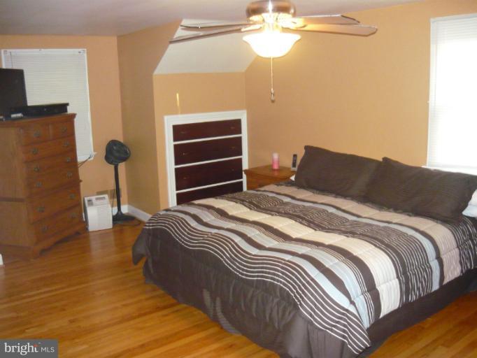 11830 Clearview Road Hagerstown, MD 21742 - Photo 13 of 23 Bedroom (Master)