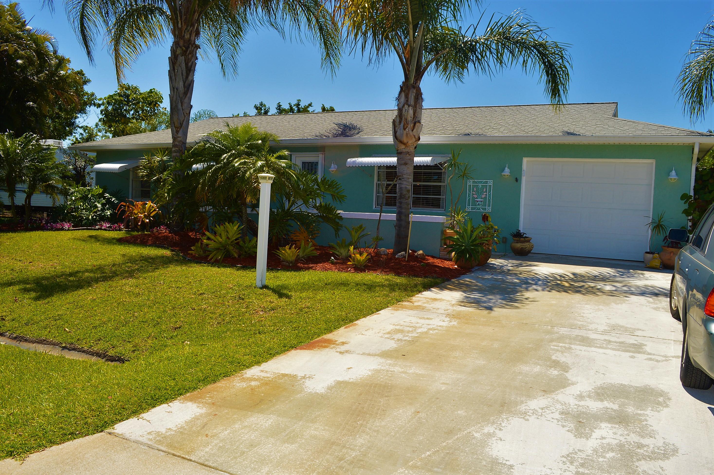 1430 Southeast Pitcher Road Port St. Lucie, FL 34952 - Photo 23 of 25 DSC_1277
