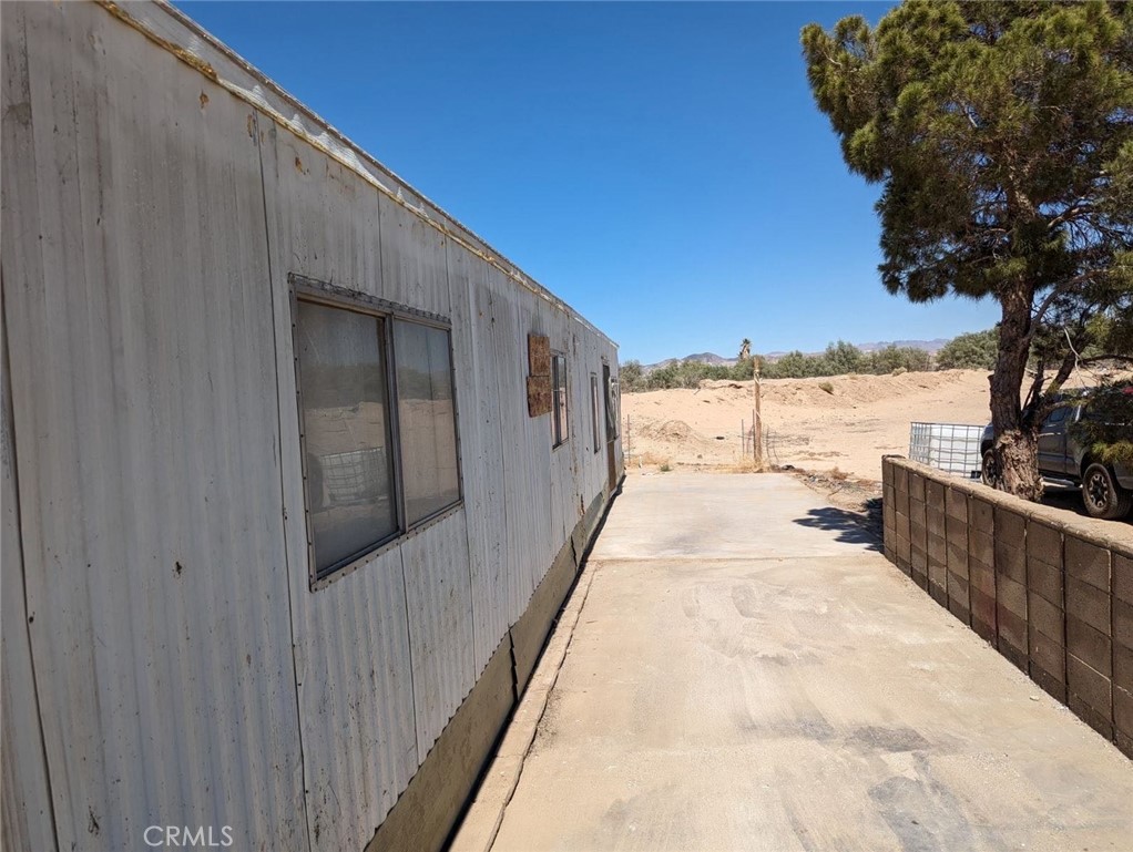 31600 Troy Road Newberry Springs, CA 92365 - Photo 2 of 4