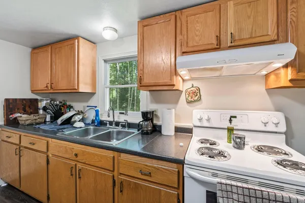 $849,999 | 1646 Branch Road, Wells, ME 04090