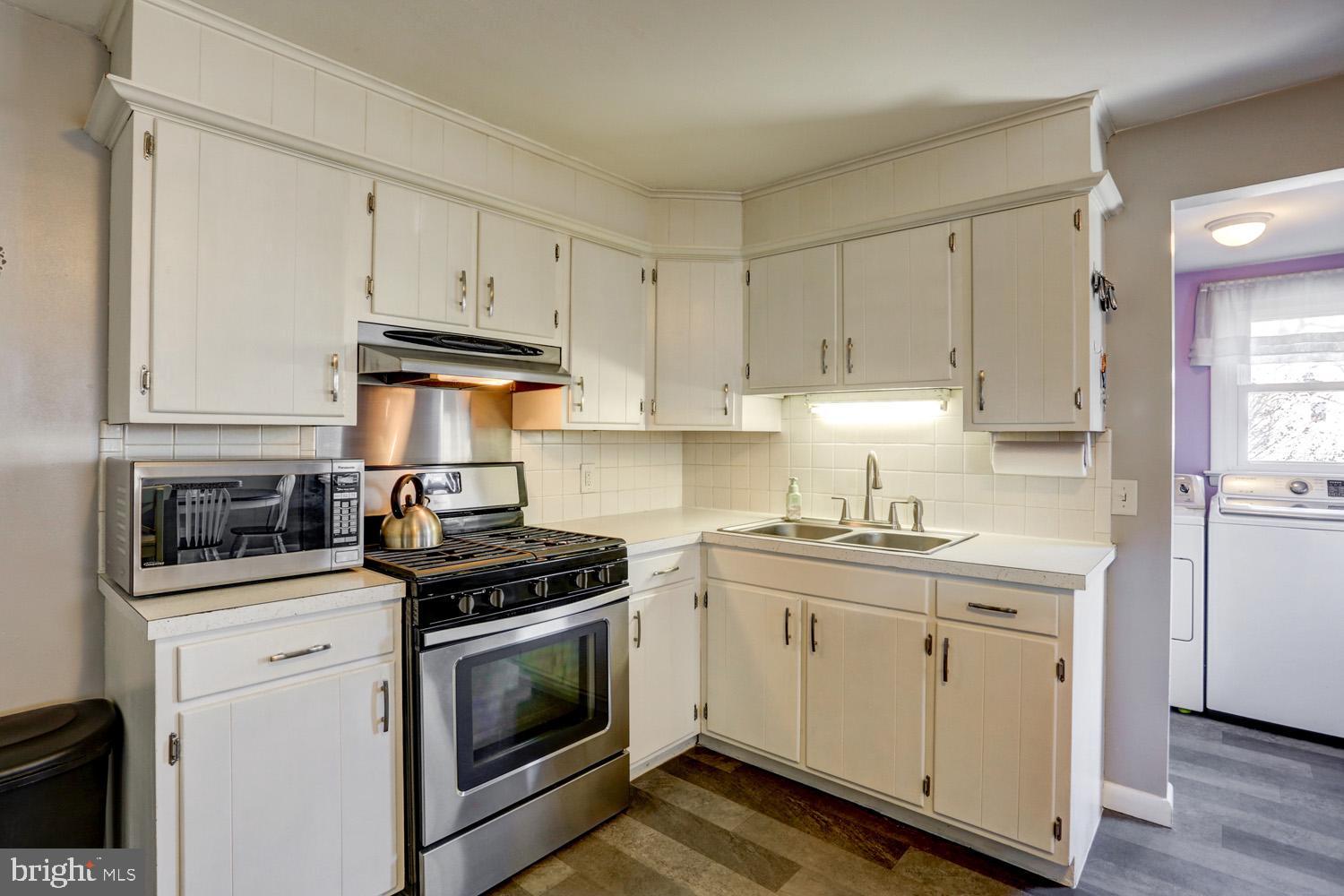 1753 Hemlock Road Lancaster, PA 17603 - Photo 20 of 42 Gallery Image 20