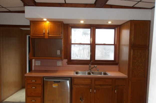 405 South 4th Street Effingham, IL 62401 - Photo 5 of 12