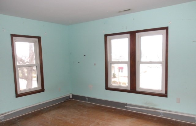 405 South 4th Street Effingham, IL 62401 - Photo 7 of 12