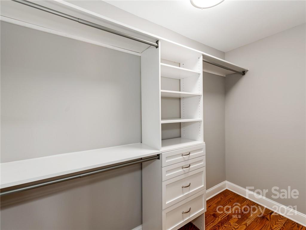 1271 Piccadilly Drive Charlotte, NC 28211 - Photo 25 of 34