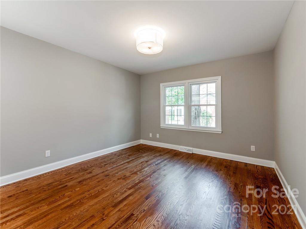 1271 Piccadilly Drive Charlotte, NC 28211 - Photo 26 of 34