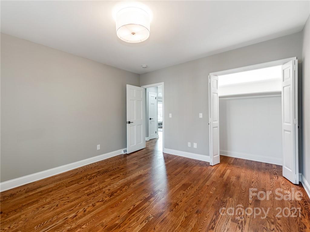 1271 Piccadilly Drive Charlotte, NC 28211 - Photo 27 of 34